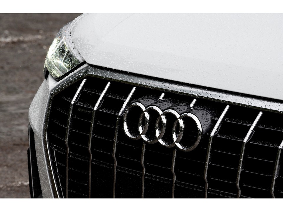 Car Thumbnail 6